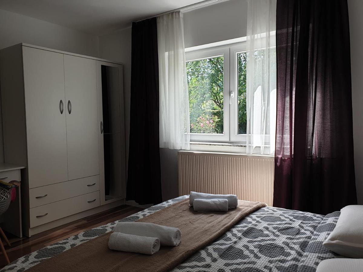 Apartment Liso Selište Drežničko Buitenkant foto
