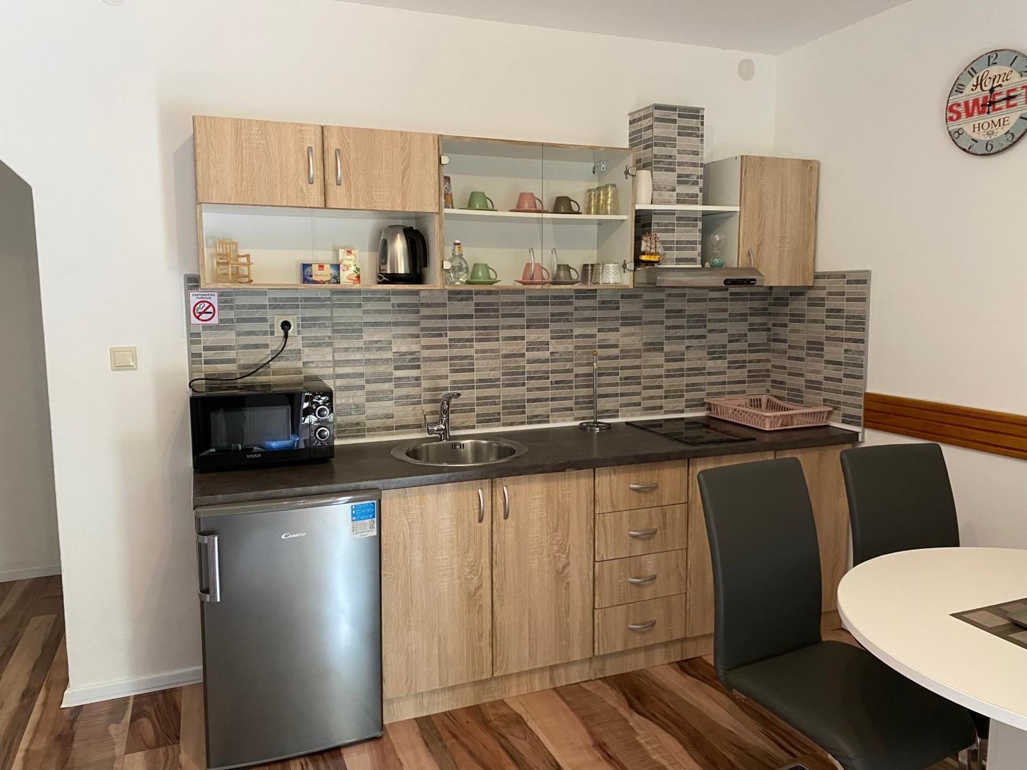 Apartment Liso Selište Drežničko Buitenkant foto
